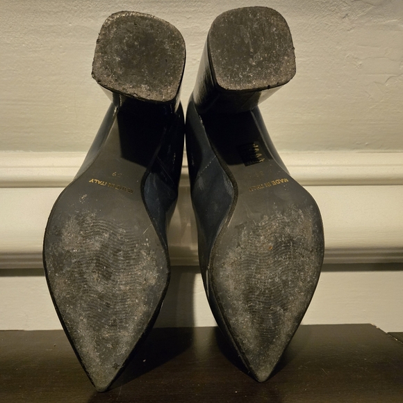 XETRA Navy Blue Block Heels - Picture 5 of 7